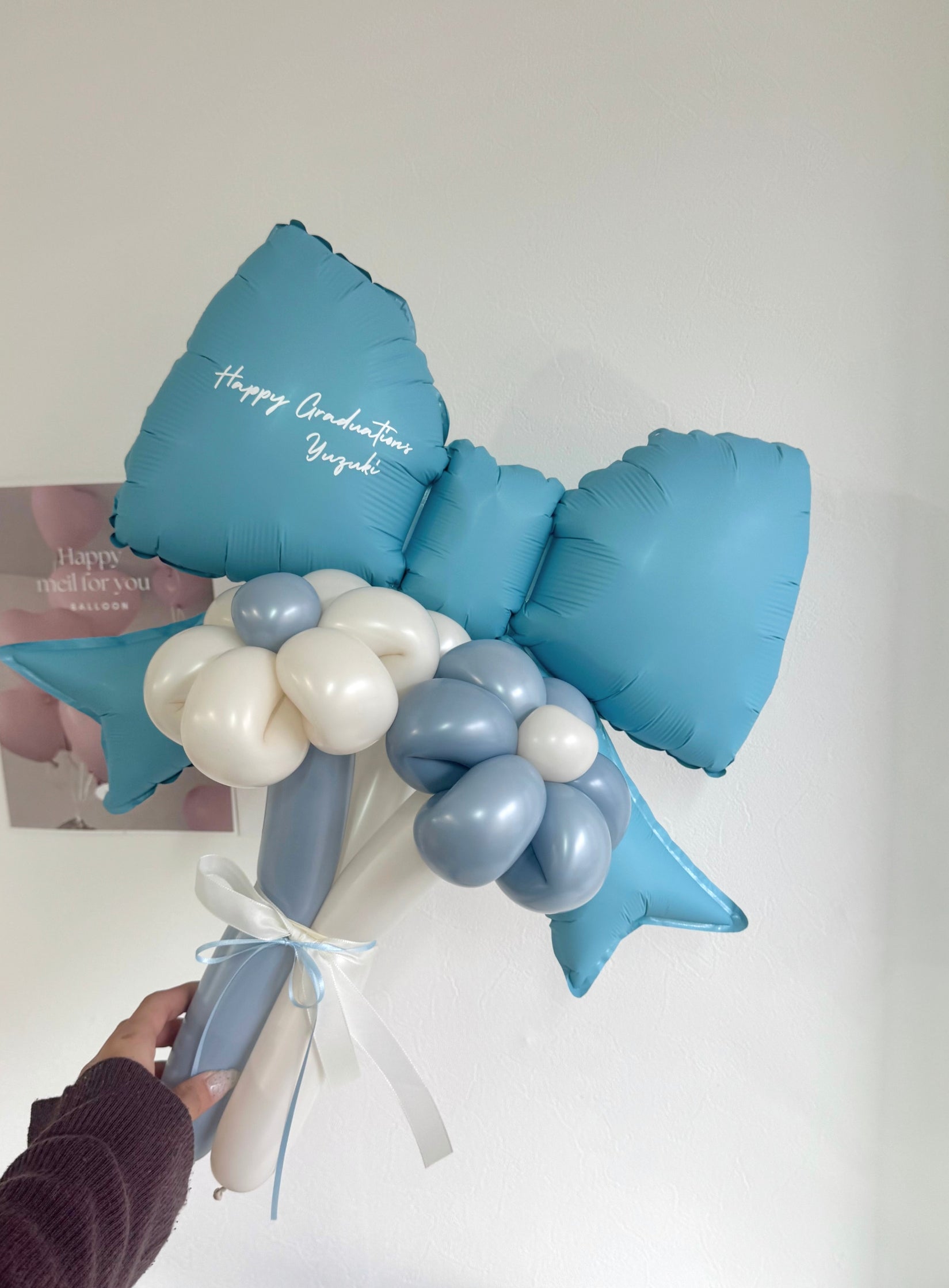 【卒業式・誕生日・記念日ギフト】水色リボン バルーンブーケ 3本 (ラインストーン選択可)|01