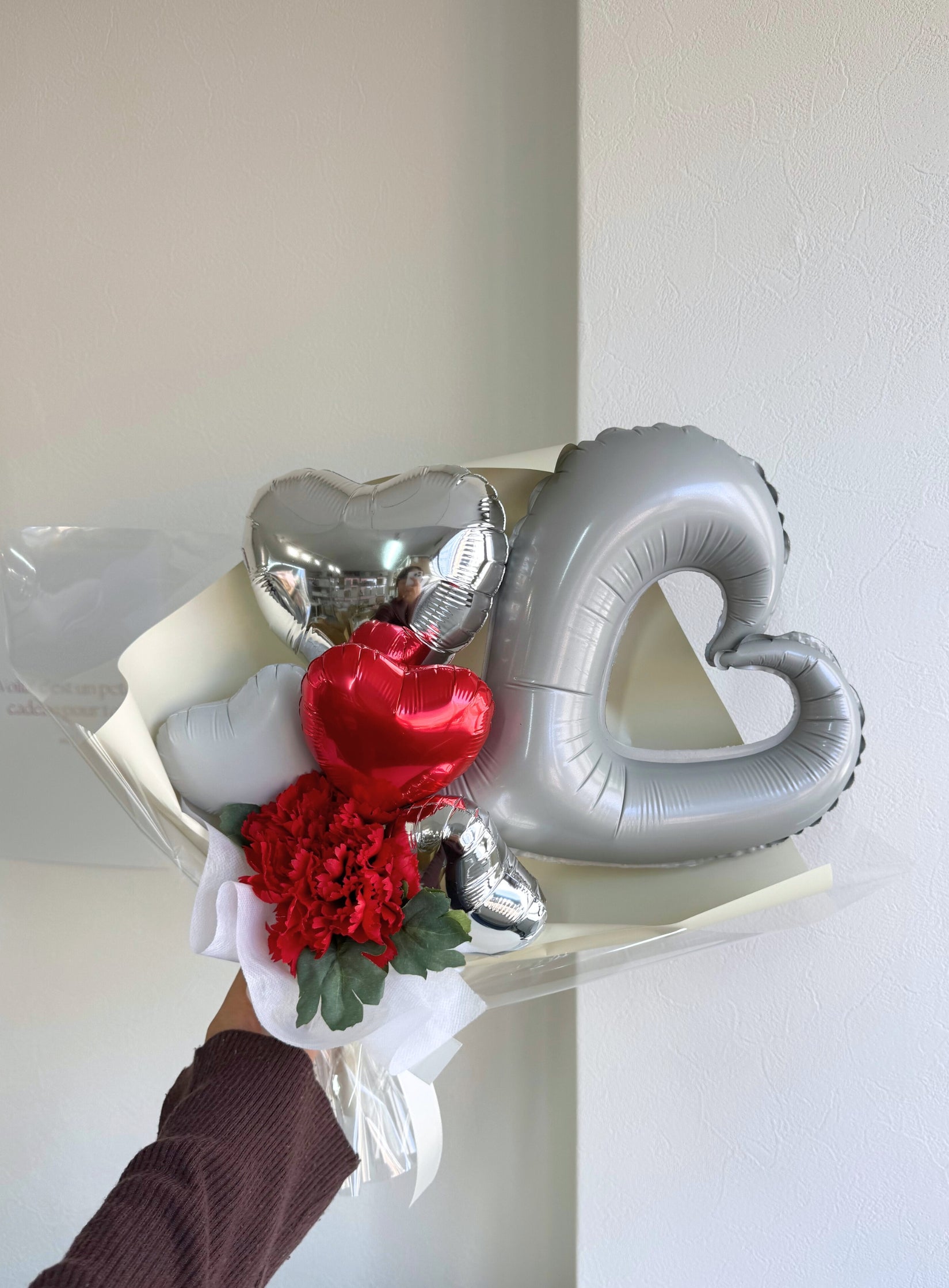 【卒業式・誕生日・記念日ギフト】ハートバルーンブーケ 03【文字入れなし】 (アーティフィシャルフラワー)