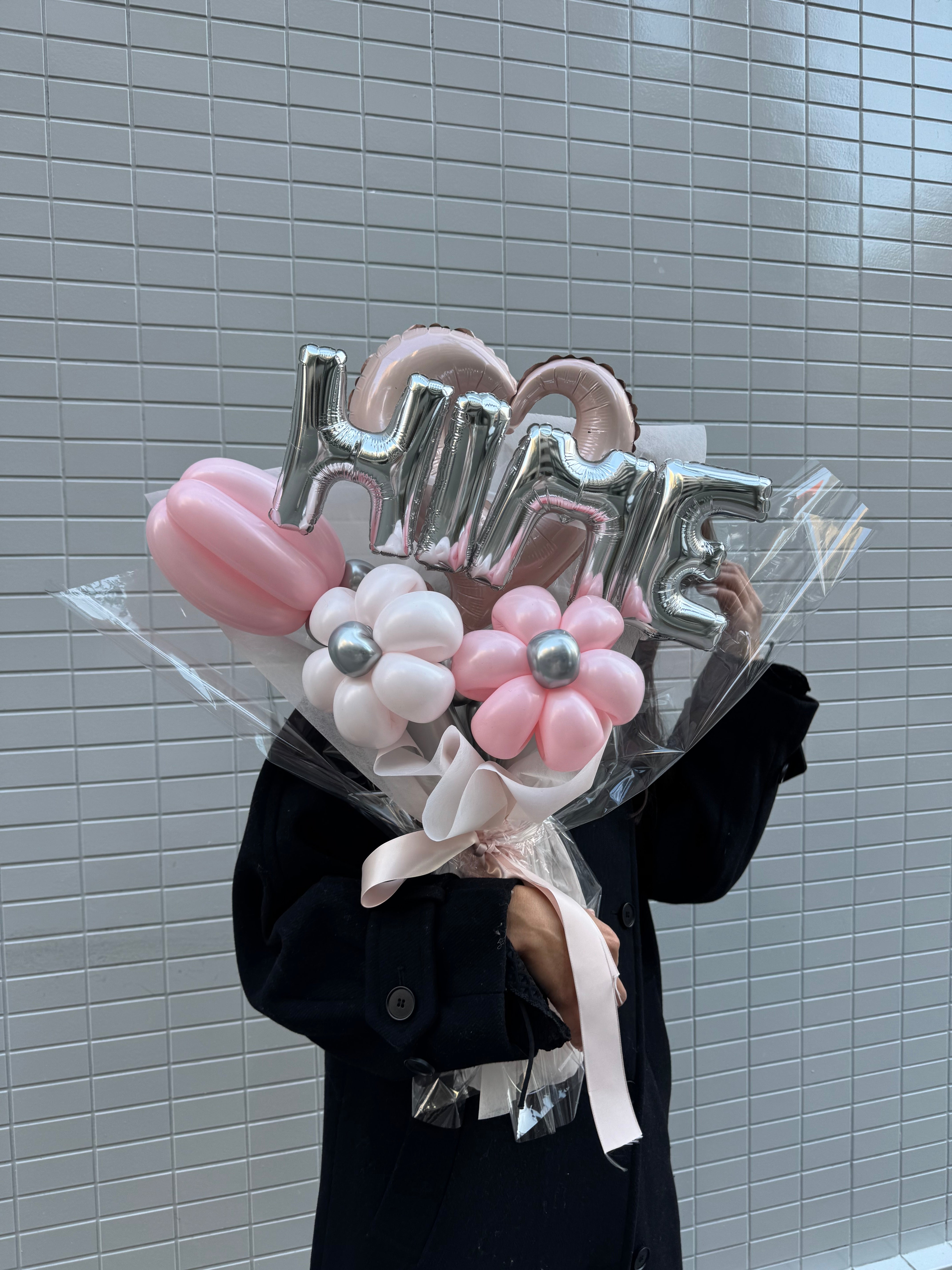 【卒業式・誕生日・記念日ギフト】ピンクハート アルファベット,ナンバー バルーンブーケ |全37色