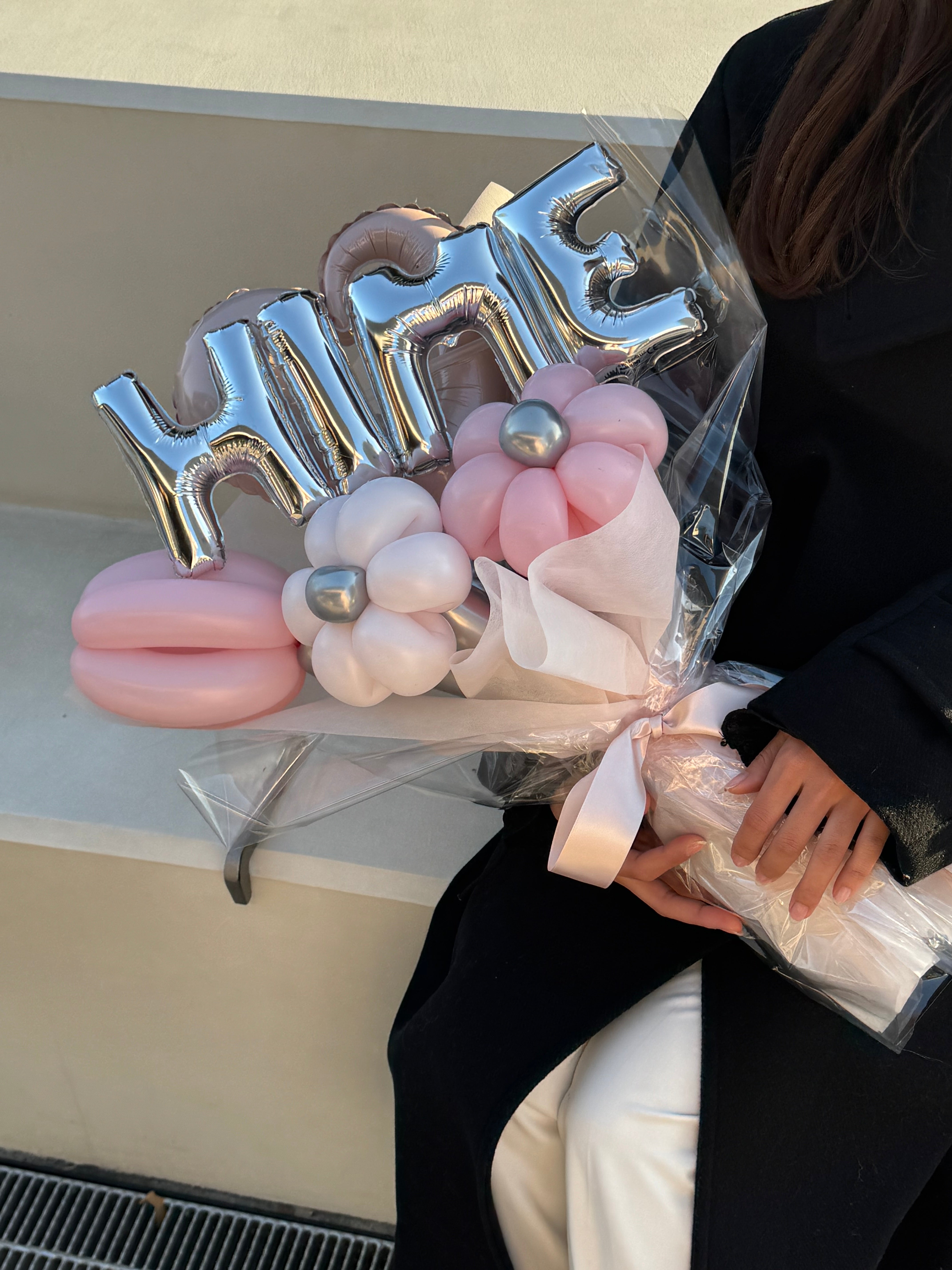 【卒業式・誕生日・記念日ギフト】ピンクハート アルファベット,ナンバー バルーンブーケ |全37色