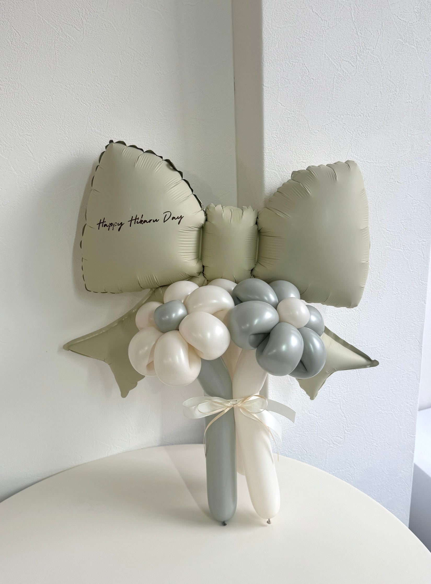 【卒業式・誕生日・記念日ギフト】ベージュリボン バルーンブーケ 3本 (ラインストーン選択可)｜08